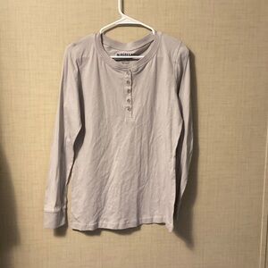 Magellan Outdoors Gray Long Sleeve Henley Shirt